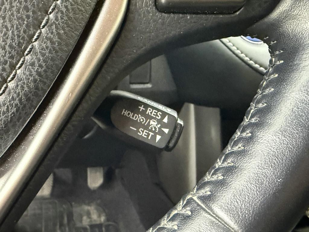 Toyota RAV4 2.5 Hybrid Team D, 1.Hd., LED, Navi, Kamera