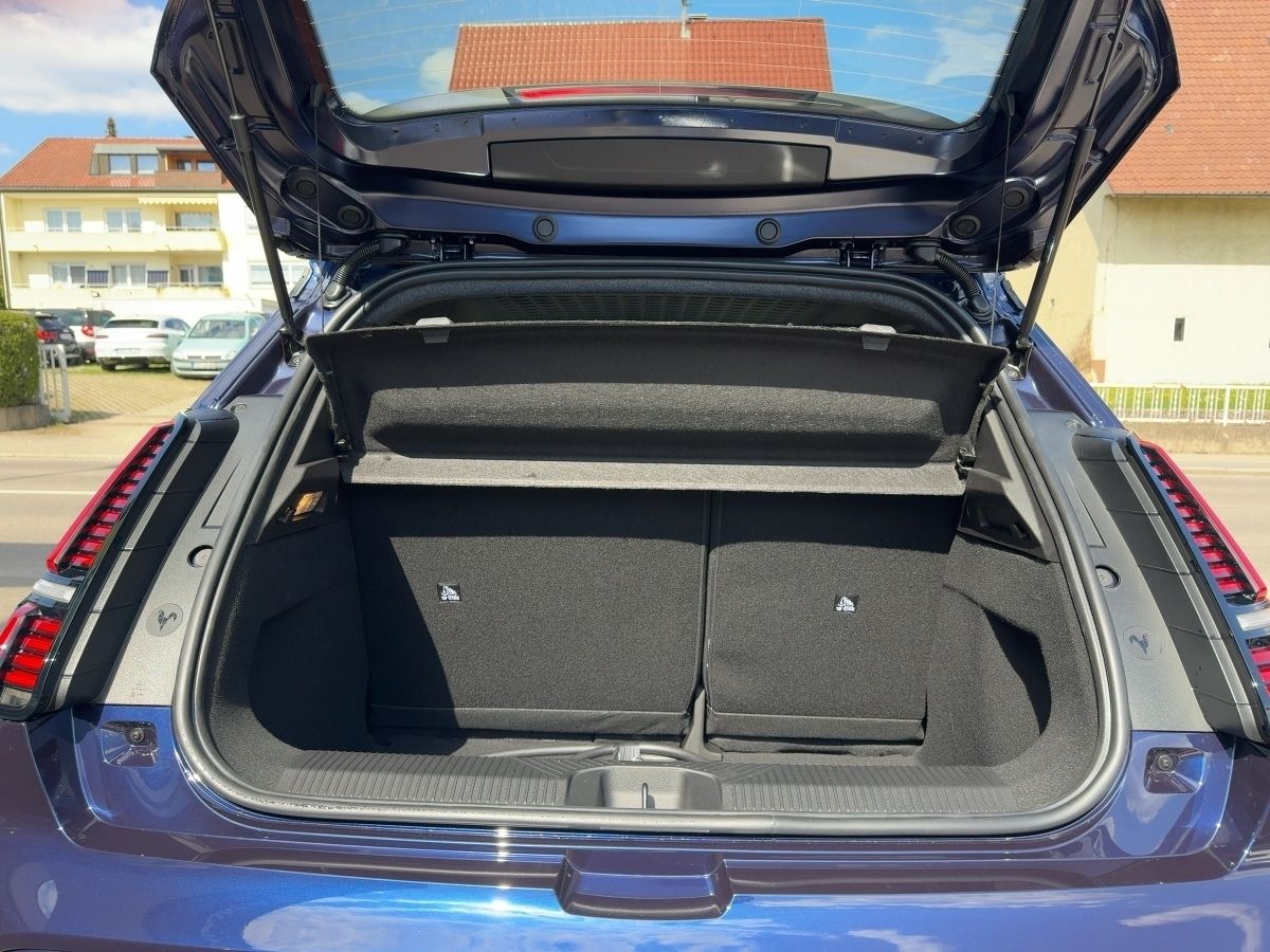 Fahrzeugabbildung Renault R 5 E-Tech 120 Techno 120 Urban Range GJR Driv.p