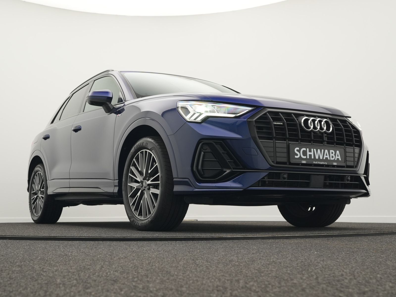 Audi Q3 45 TFSI qu. *2x S line*Opt.schw*AHK*KAM*19"* foto 24