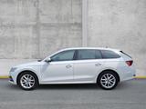 Skoda Octavia Combi 1.4 iV DSG Style HYBRID VIRTUAL Hu - Skoda Octavia Style mit Hybrid-Antrieb (Benzin/Elektro)