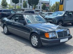 Fahrzeugabbildung 300 ECoupeCabrio300CE-24