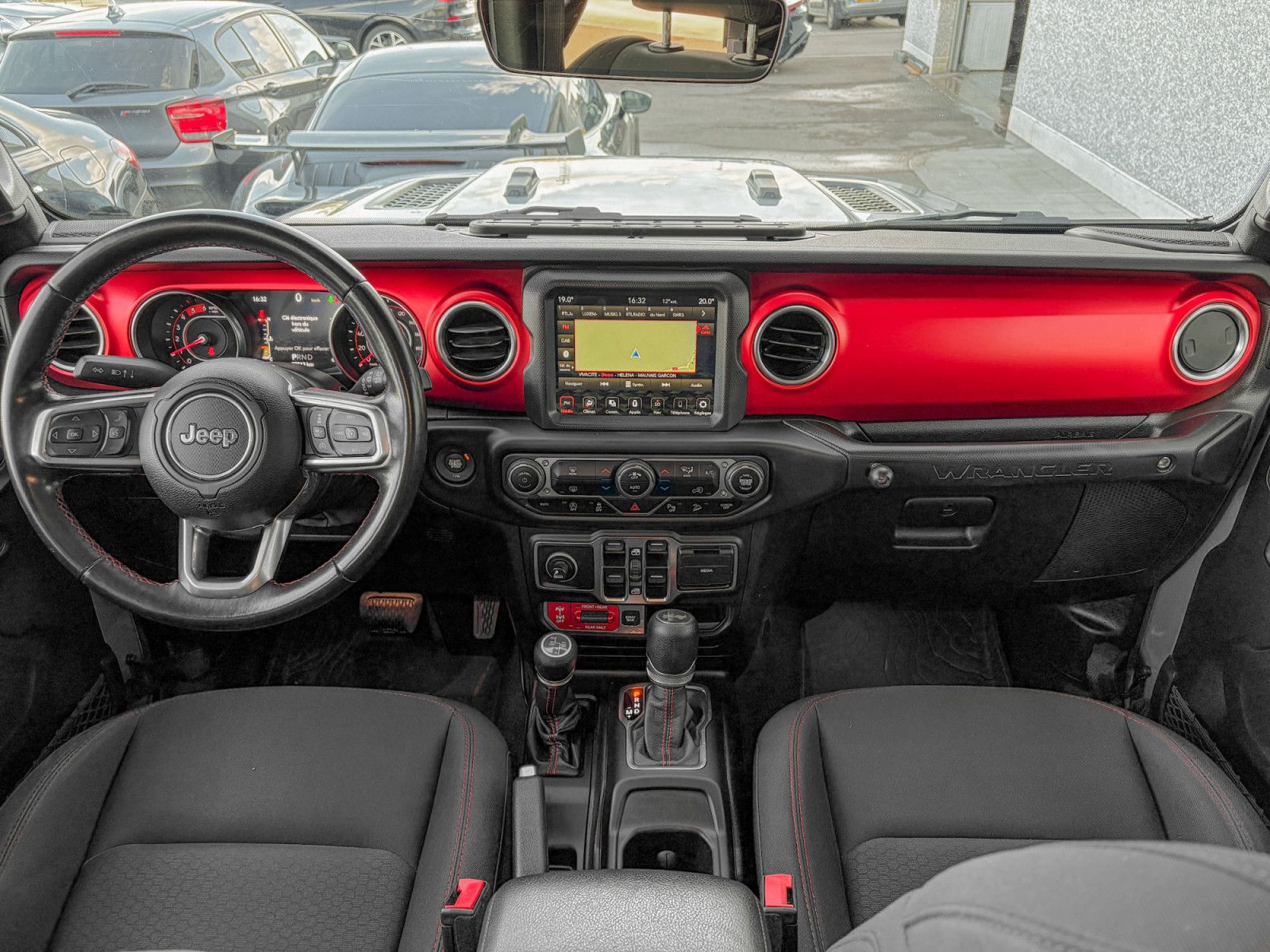 Jeep Wrangler Wrangler Unlimited Rubicon / 2.2 CRDi imagem 2
