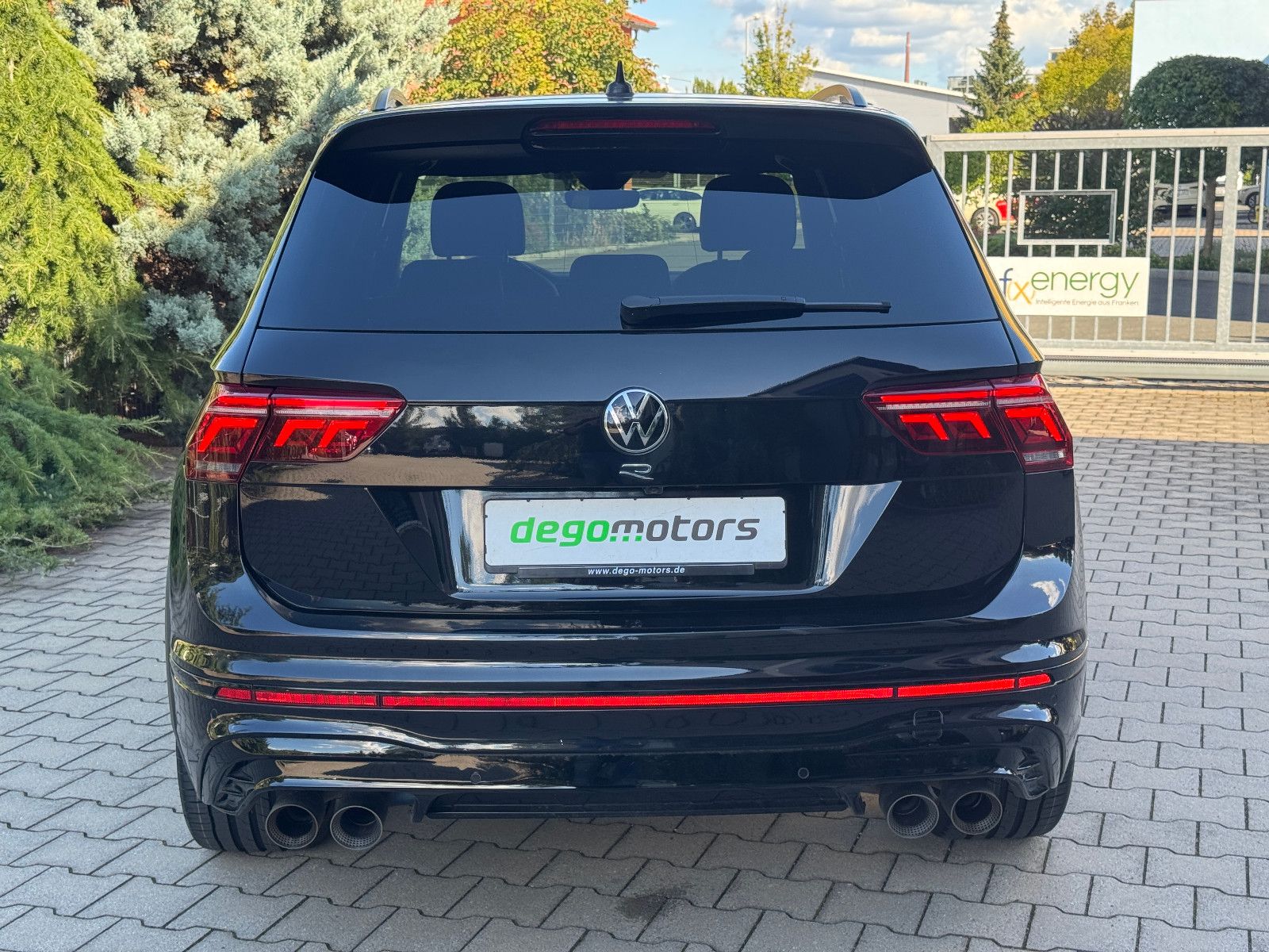 Volkswagen Tiguan R 4Motion*AKRAPOVIC*R-PERFORMANCE* foto 8