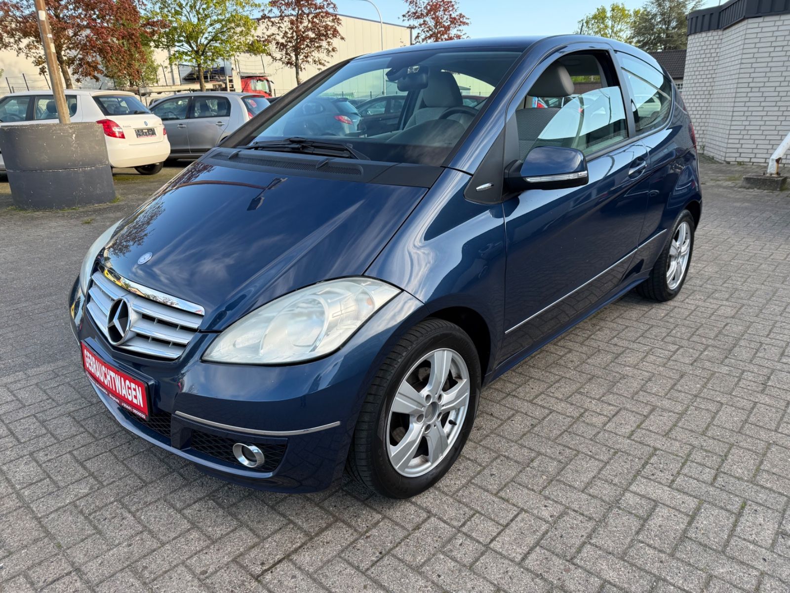 A 200 A A 200*Aut.*NUR-98.000-KM*LEDER*AVANTGARD
