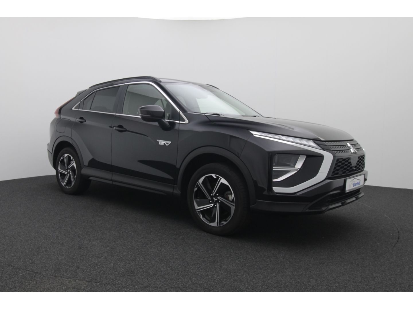 Fahrzeugabbildung Mitsubishi Eclipse Cross 2.4 Basis Hybrid 4WD