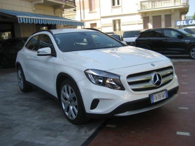 MERCEDES-BENZ ANDERE