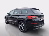 Skoda Kodiaq TDI DSG 4x4 Sportline 7S Standhzg+AHK+Nav - Skoda Kodiaq in Karlsruhe