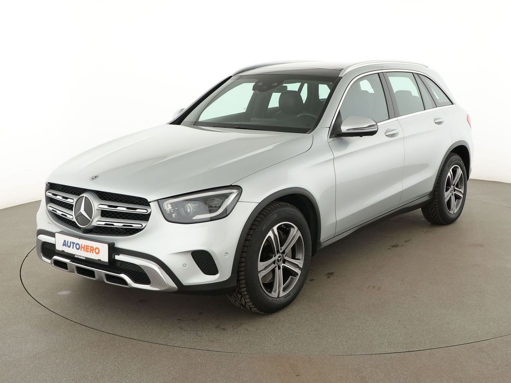Image of Mercedes-Benz GLC 300