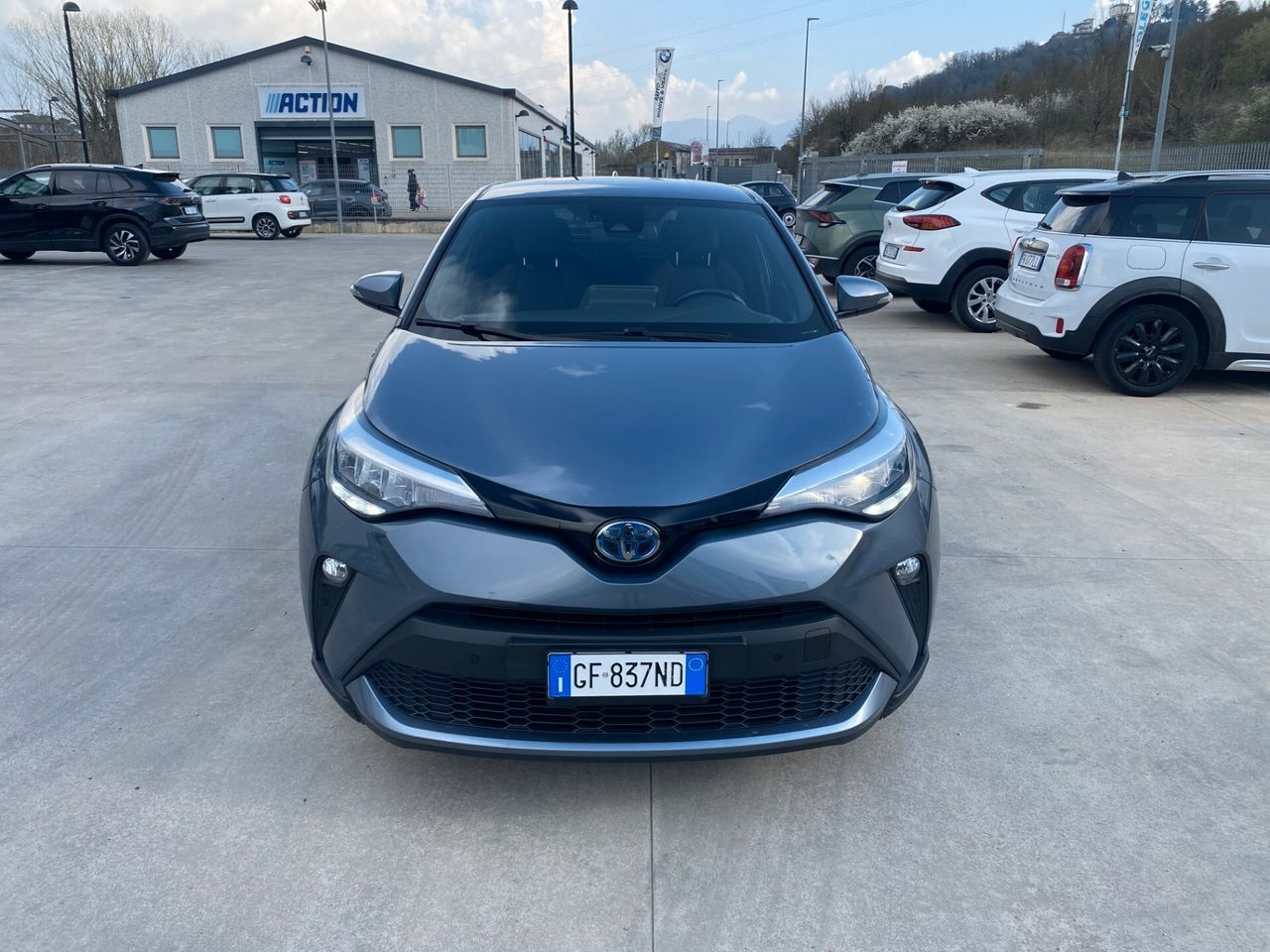 Toyota C-HR - 1