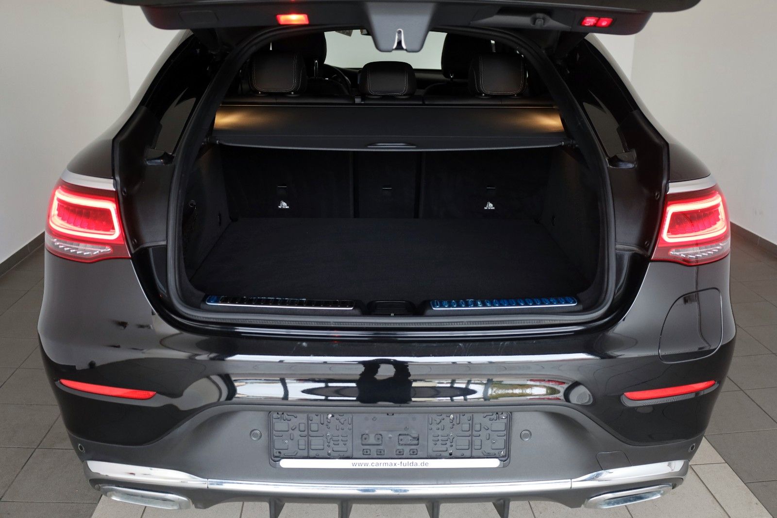 Fahrzeugabbildung Mercedes-Benz GLC 300 de Coupe 4Matic, AMG line,Navi,SH,Kamera