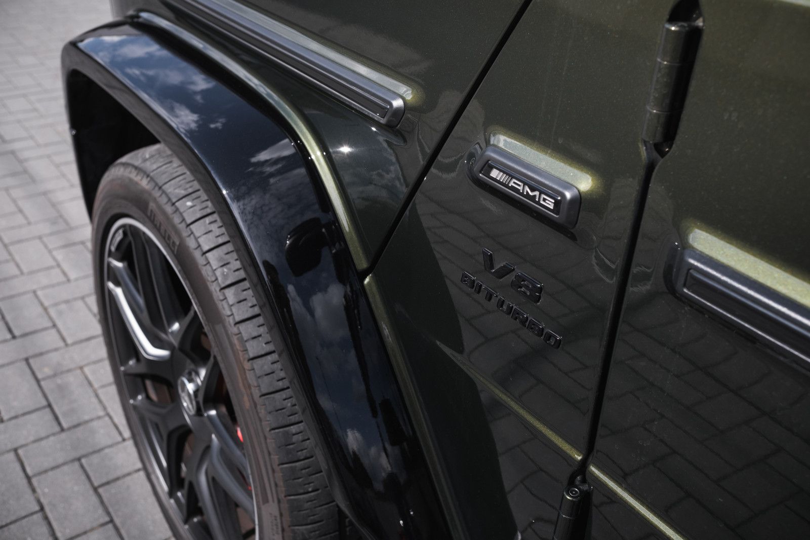 Fahrzeugabbildung Mercedes-Benz G 63 AMG SHZ-Night-Pak. I&II-Perf.-Pak.-Superior
