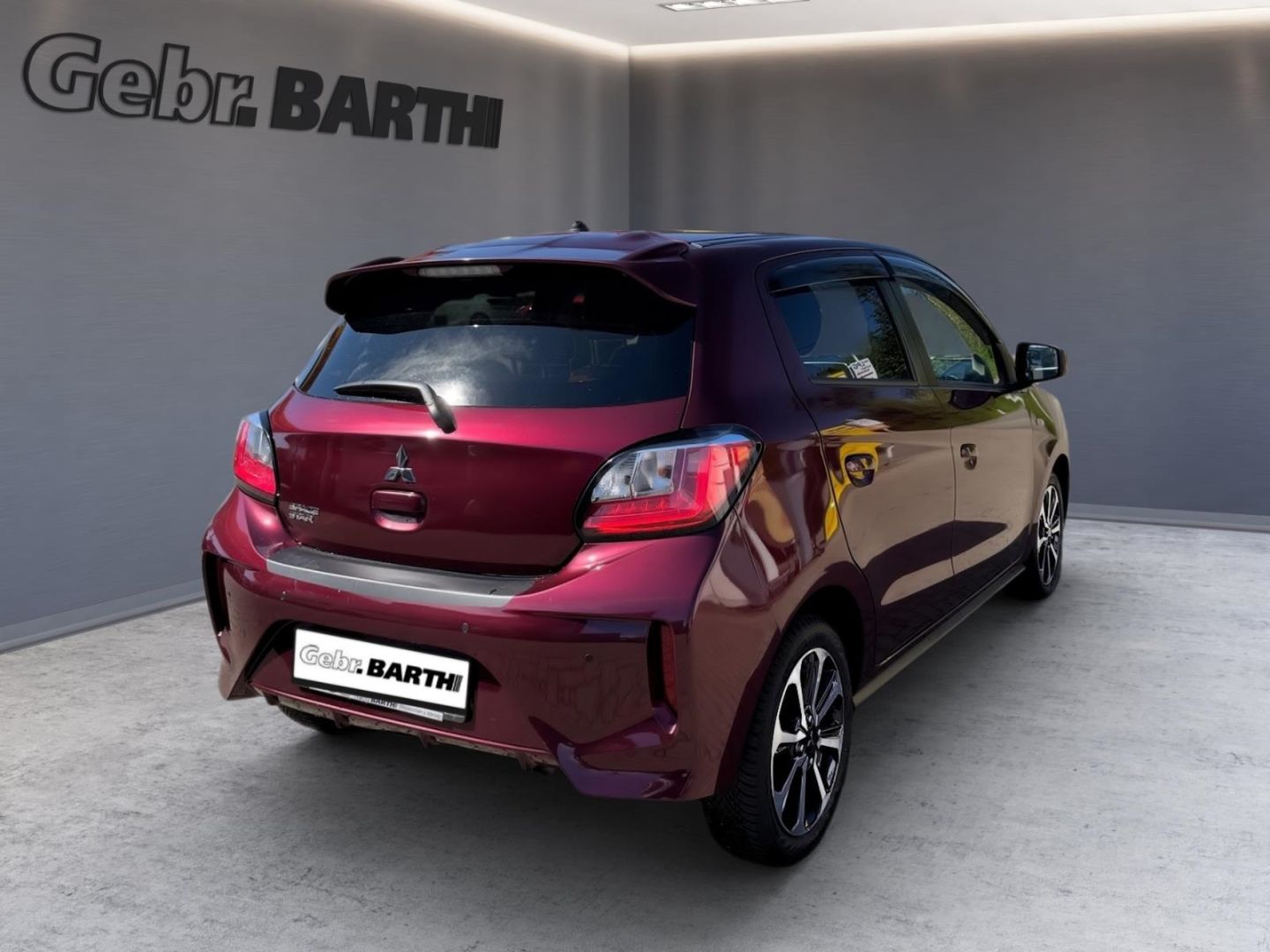 Fahrzeugabbildung Mitsubishi Space Star Top LED Automatik Apple CarPlay Klima