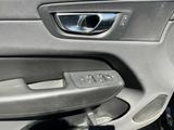 Volvo XC60 Momentum Navi Spurassist. LED SHZ PDCv+h - gebrauchte Volvo XC60 aus dem Jahr 2022