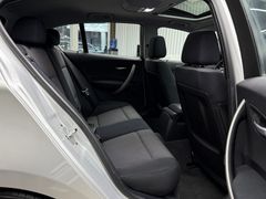 Fahrzeugabbildung BMW 116i Lim. / Klimaautomatik Schiebedach SHZ PDC