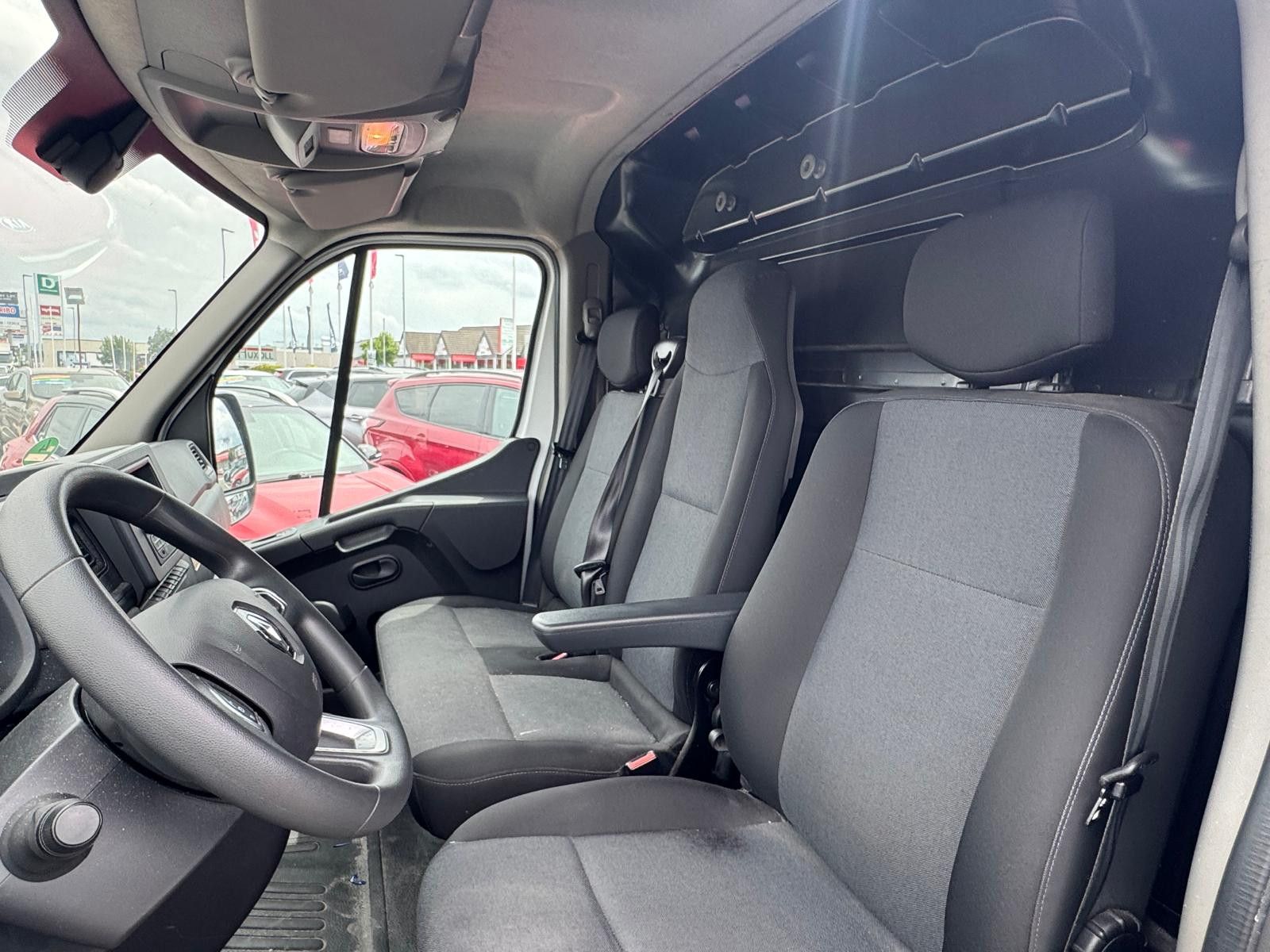Fahrzeugabbildung Renault Master III Kasten L1H2 HKa 3,5t 1.HAND/KLIMA/