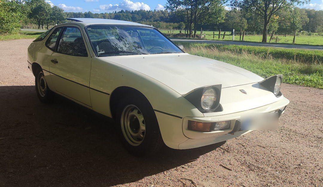 Porsche 924