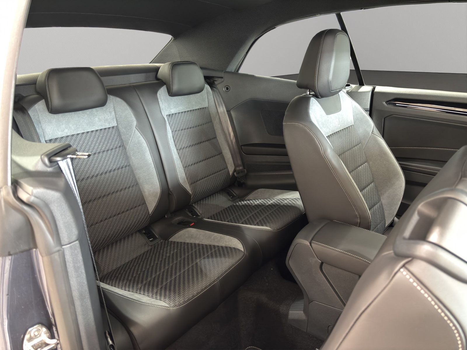 Volkswagen T-Roc - Bild 7