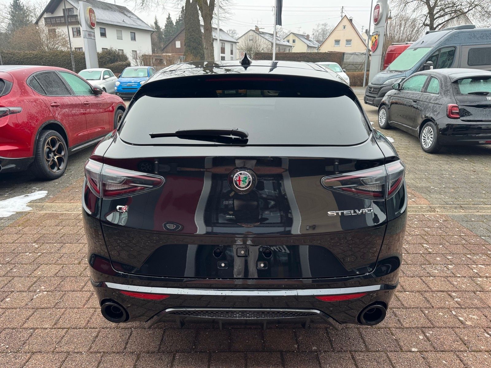 Fahrzeugabbildung Alfa Romeo Stelvio INTENSA 2.2 Diesel 210 PS Q4 NAVI PANORA
