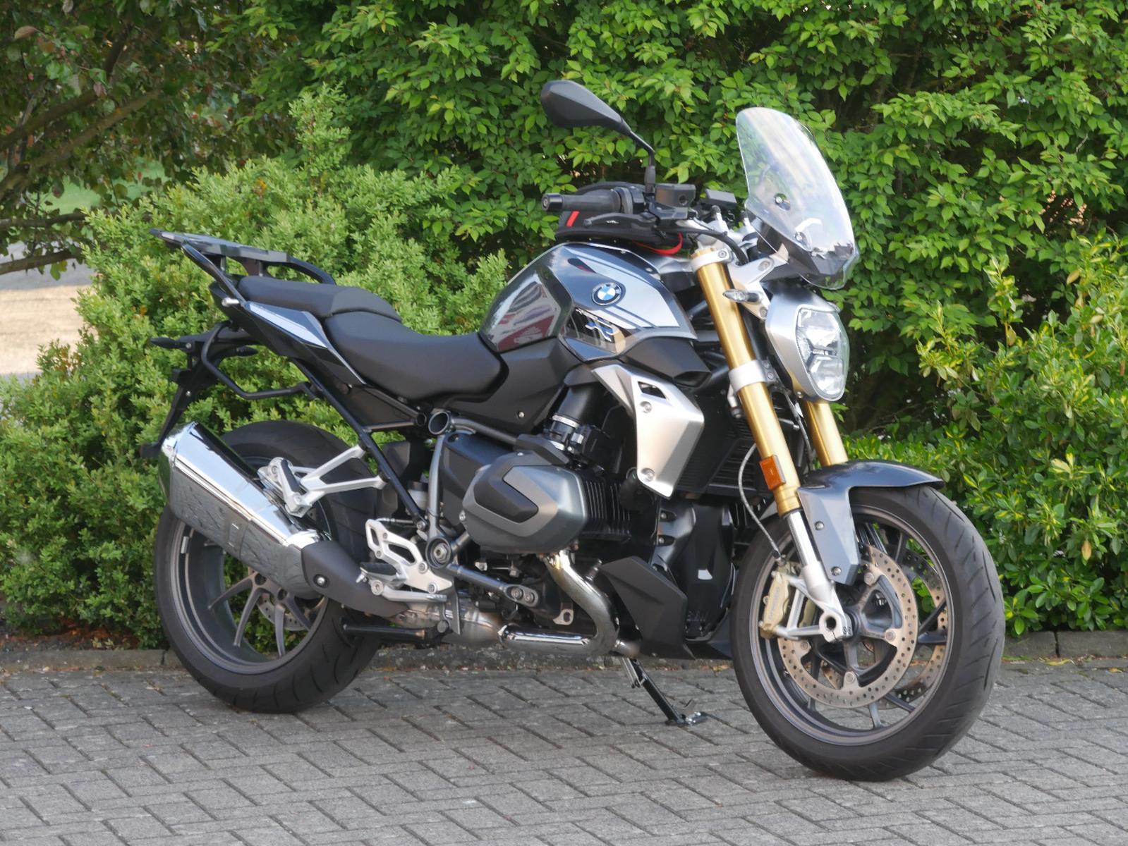 BMW R 1250 R  mit 3 Paketen