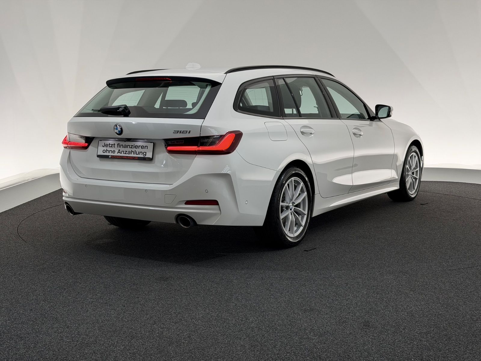 BMW 318i Touring*SHADOW*LED-R.KAM-SHZ-TEMPO-WIDESCRE foto 7