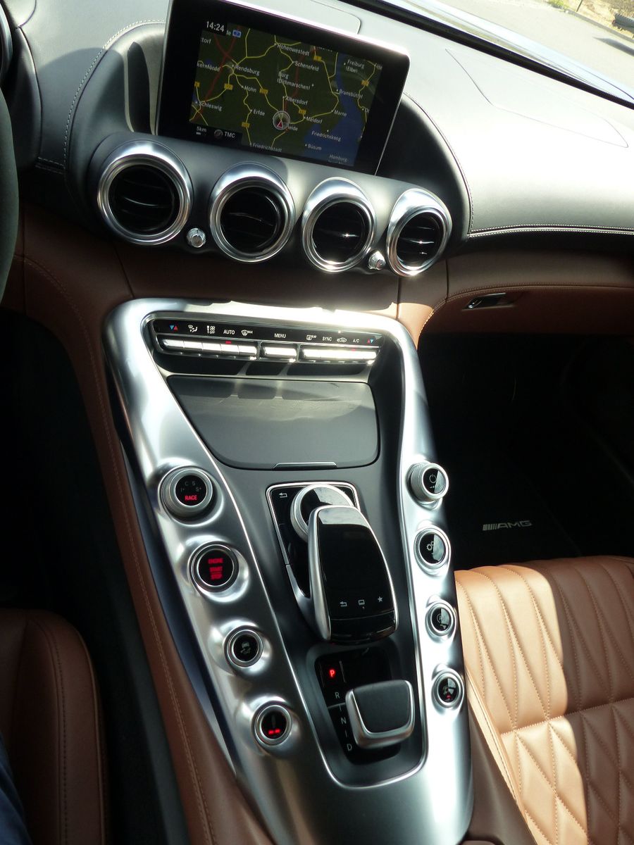 Fahrzeugabbildung Mercedes-Benz AMG GT S Coupe