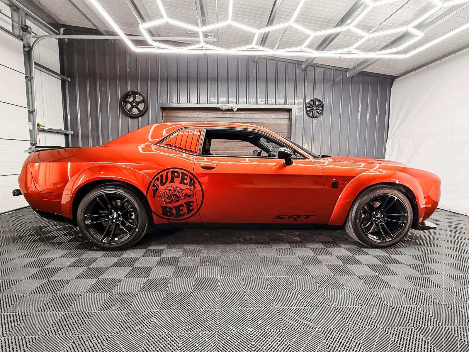 Dodge Challenger WideBody look 3.6