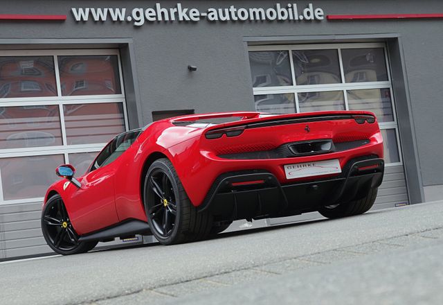 Ferrari 296 GTS*DaytonaRacingSeat,Lift,JBL,Carbon,Alkant