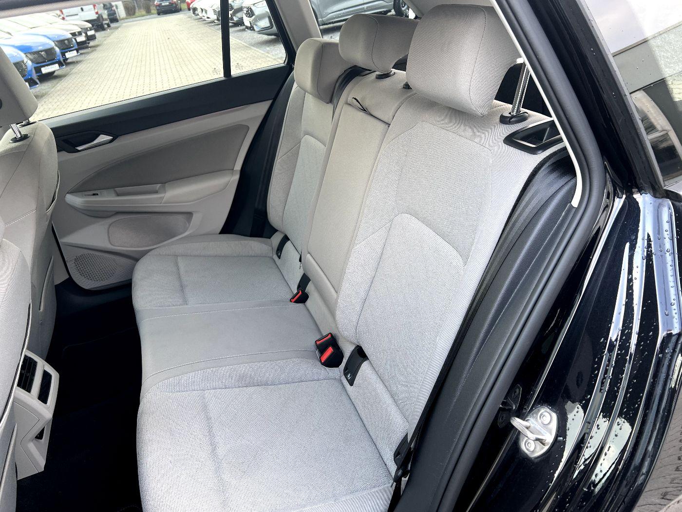 Volkswagen Golf VIII Variant 2.0 TDI Life *LED Navi AHK ACC, миниатюра 13