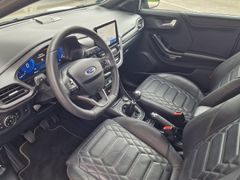 Fahrzeugabbildung Ford Puma ST-Line Vignale Navi LED ACC SiHz RFK AHK