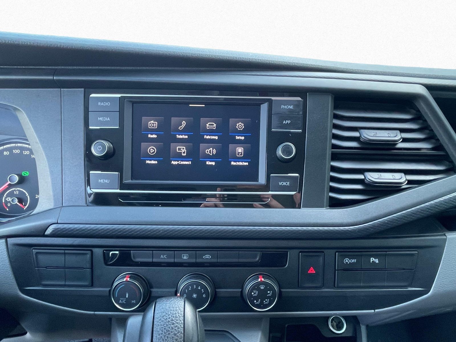 Volkswagen T6 Kombi - Bild 4