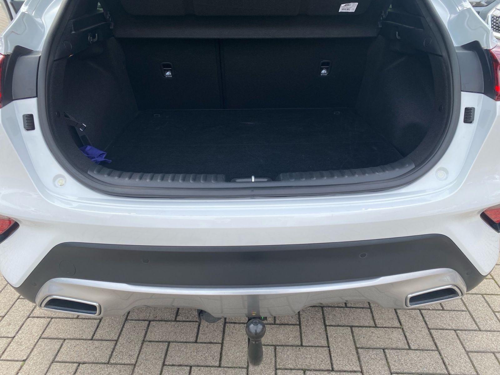 Fahrzeugabbildung Kia Xceed 1.5 T-i DCT7 Vision +AHK +WR +Standheizung