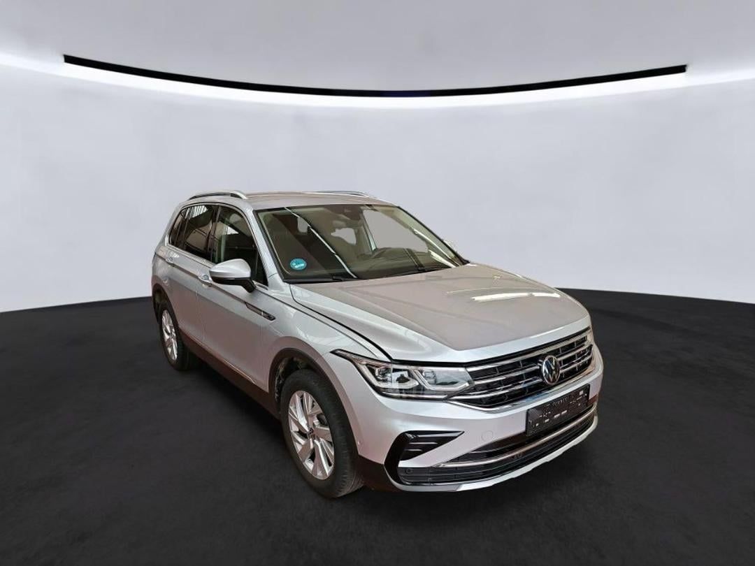Volkswagen Tiguan 2.0 TSI 4x4 DS Elegance Matrix Rfk Navi foto 2