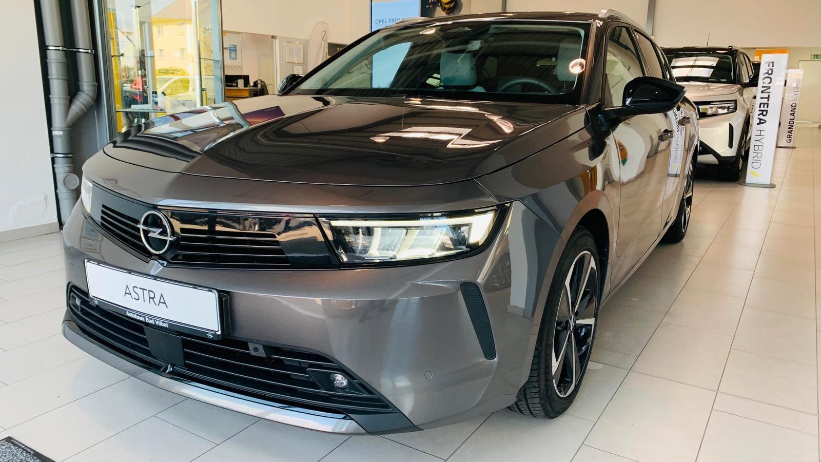 Opel Astra Sports Tourer Navi AGR LED ACC Winterpaket