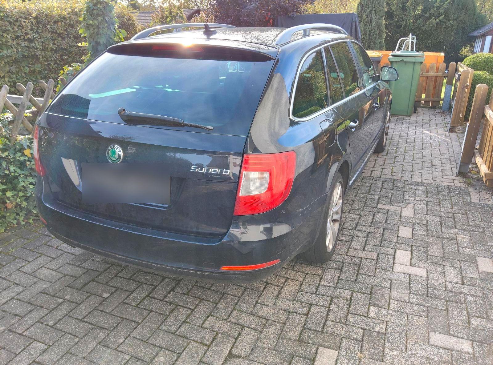 Skoda Superb 2013 — engine 140 HP (103kW)