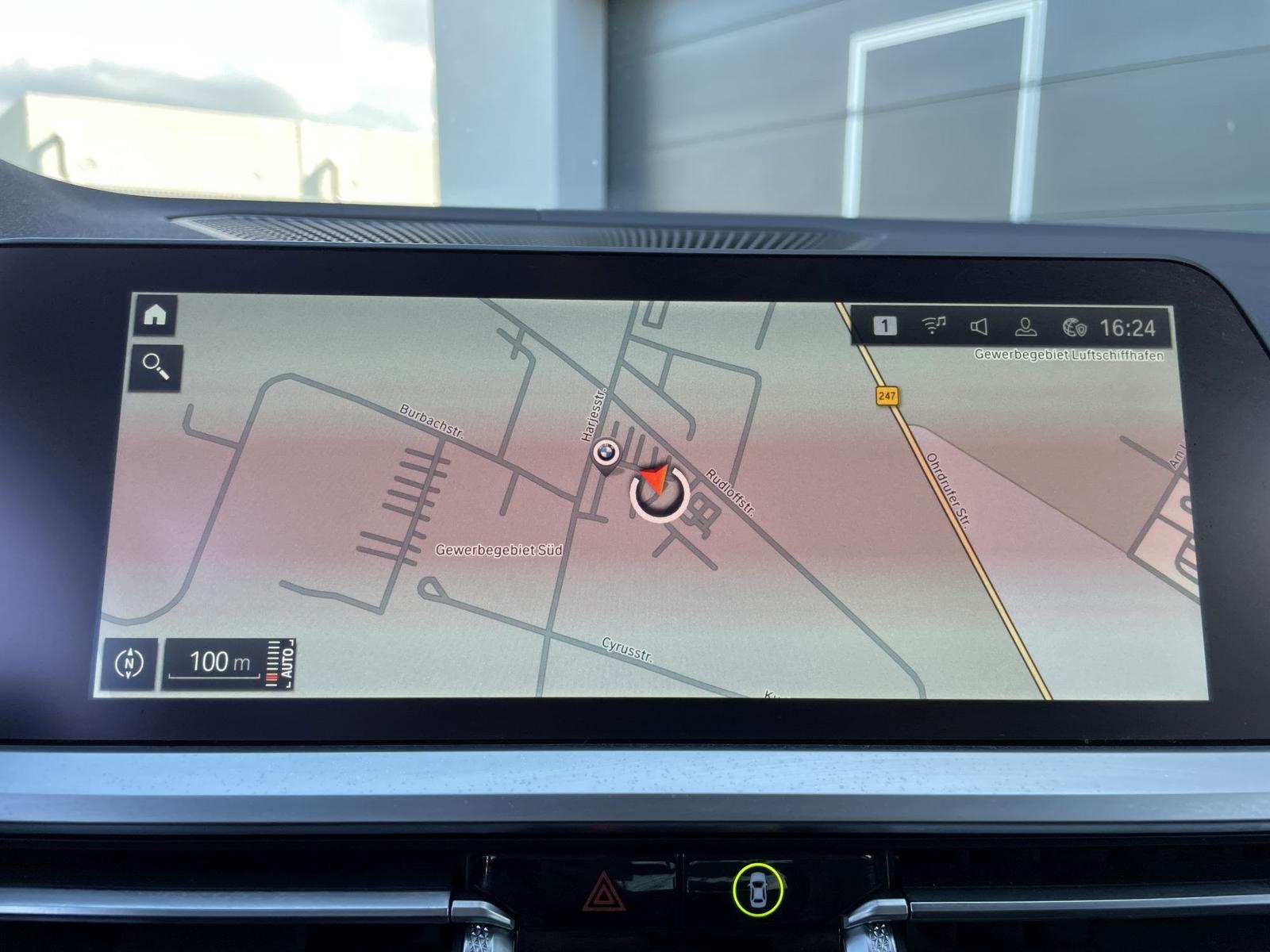 BMW M340i xDrive Touring PANO ACC LASER H/K HUD