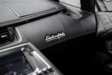 صورة مصغرة 21 لـ 2011 Lamborghini AVENTADOR