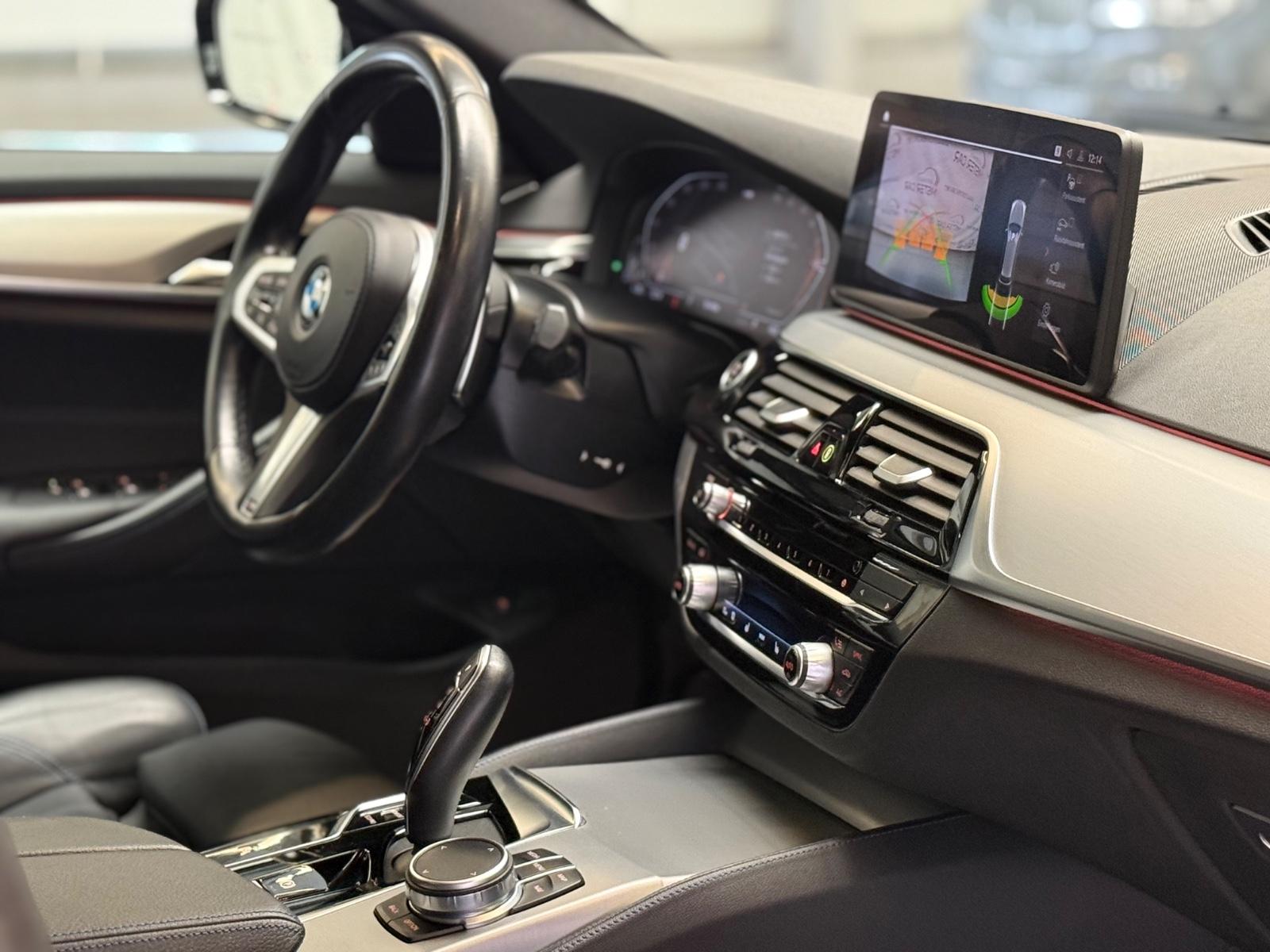BMW 540d xDrive M Sport DIGI/LED/NAVI/KAM/SPUR/HIFI