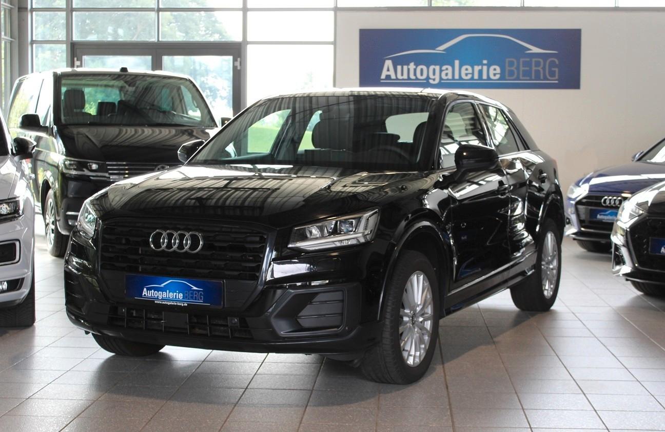 Audi Q2 35 TFSI S-tronic design AHK LED App PDC 2x