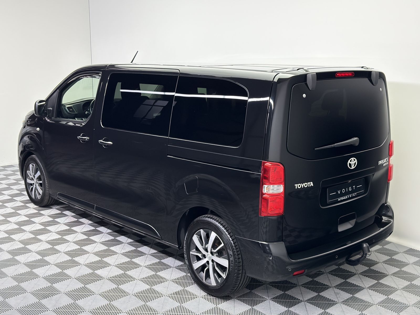 Toyota Proace Verso L1 Executive HiFi 7-Sitzer AHK HUD foto 3