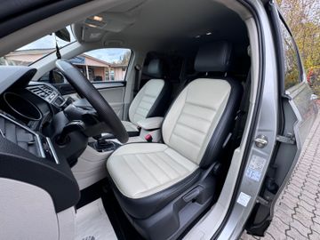 Volkswagen Tiguan - 12