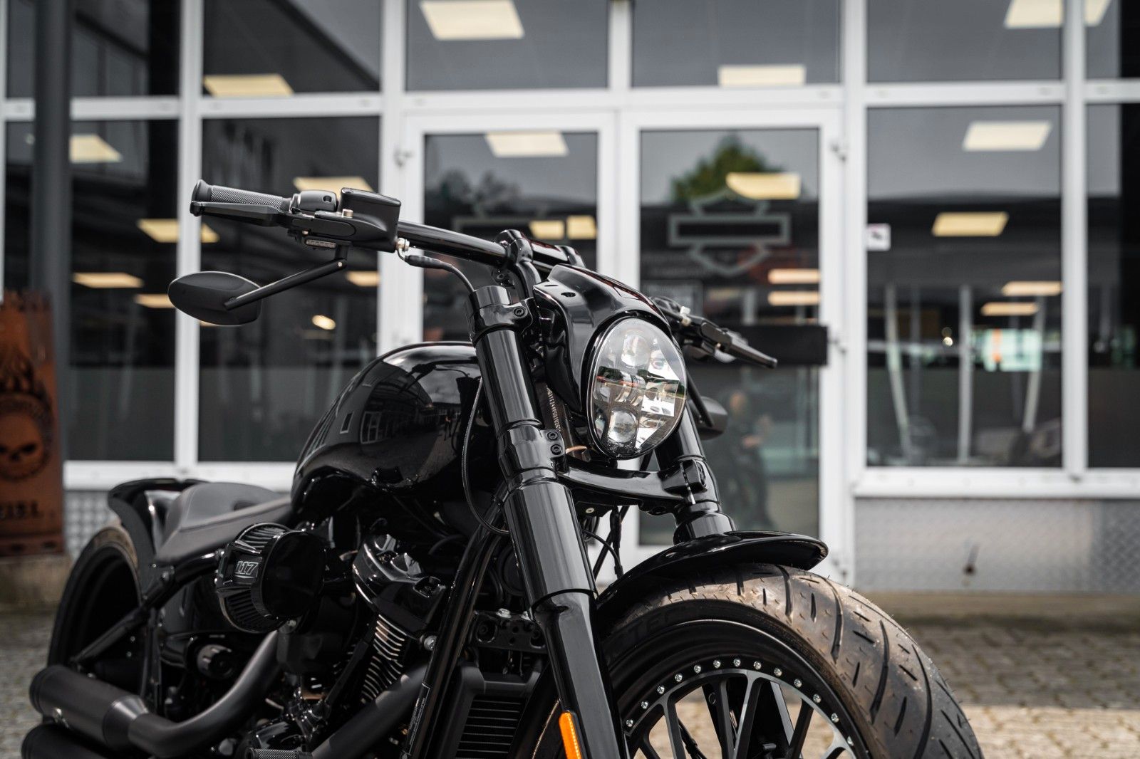 Fahrzeugabbildung Harley-Davidson FXBR Breakout 117 - Custom Umbau by HD-Kiel