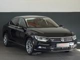 Volkswagen Passat 2.0 DSG 4Motion/Highline/360°/SHZ/2.HAND - Volkswagen Passat: 4motion