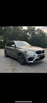BMW X5M |575PS|Vollaustatt.|Standheizung|AHK|21 ZOLL - BMW X5 M mit Benzin-Antrieb: Geländewagen