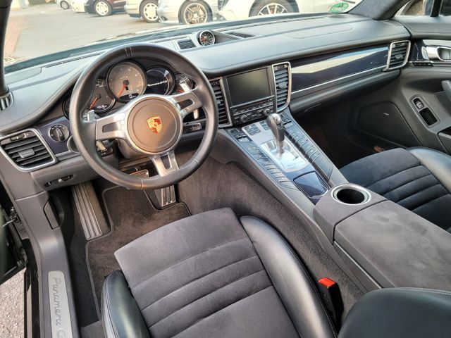 Fahrzeugabbildung Porsche Panamera GTS/Approved/2.Hd/Dt./18-Wege
