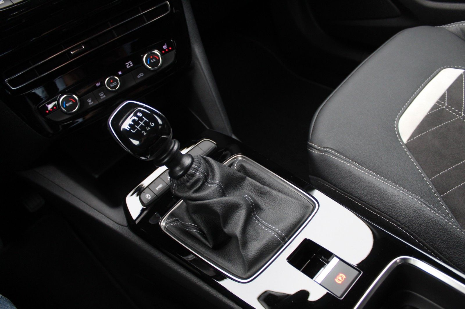 Fahrzeugabbildung Opel Mokka GS Line Allw.*Navi*Sitzh.*Keyless