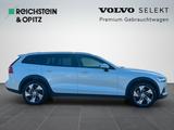 Volvo V60 Cross Country B4 D AWD Plus Autom./Keyless - weiße Volvo V60 Cross Country