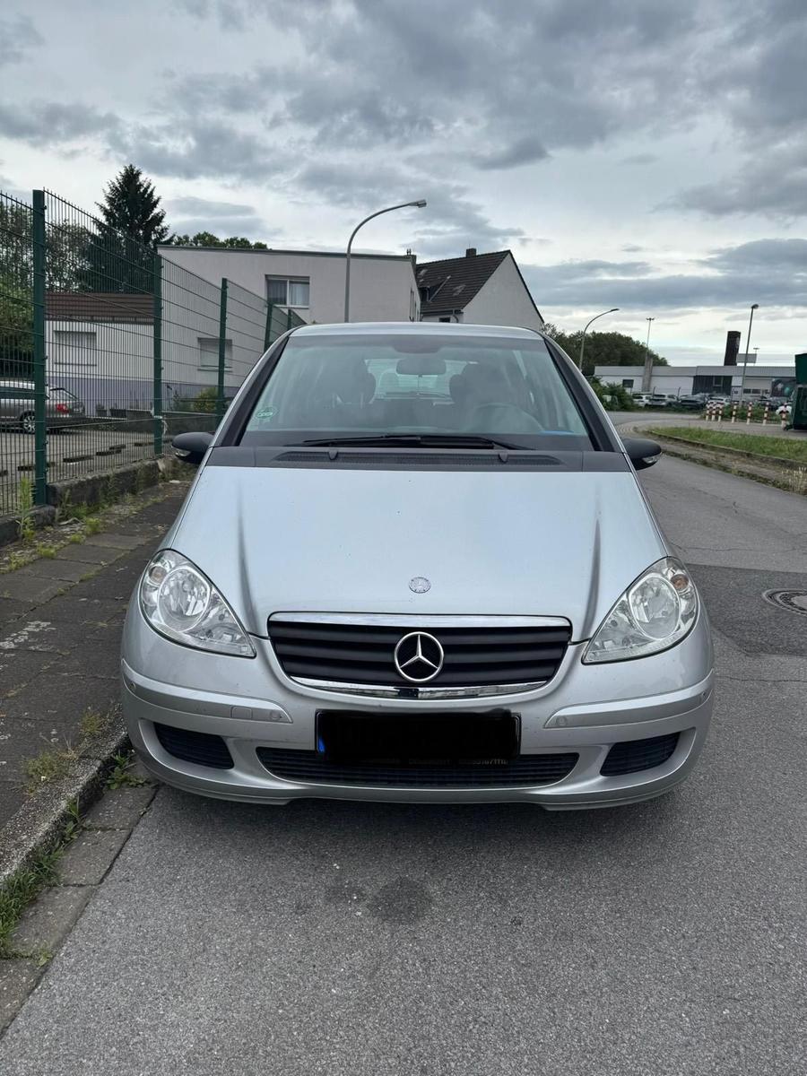 Mercedes-Benz A150 2006 — вигляд ззаду