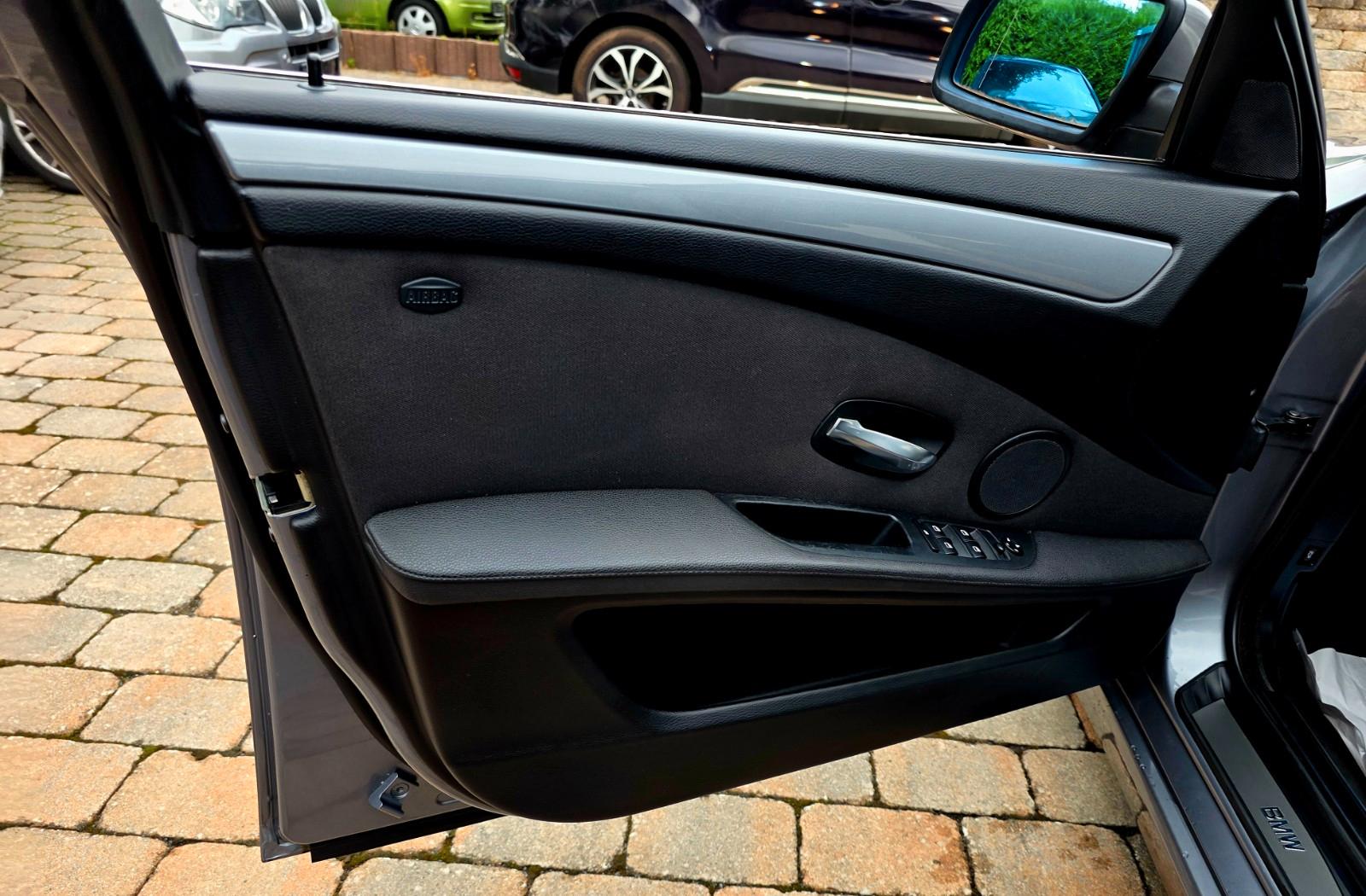 BMW 520 2008 — photo 30