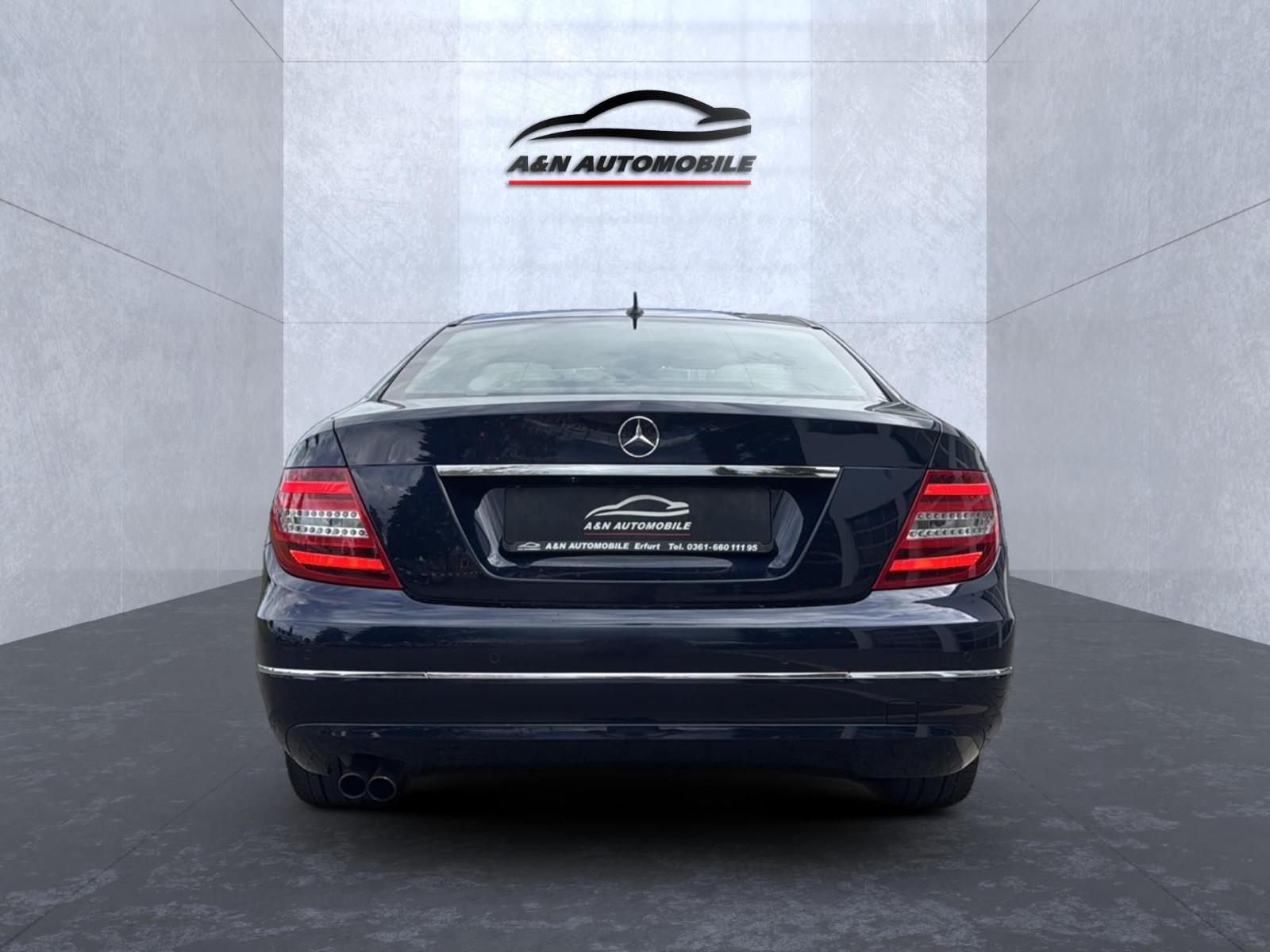 Mercedes-Benz C 180 Coupe CGI+BI-XENON+NAVI+LEDER+PDC+ALU
