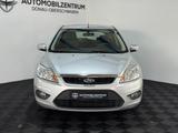 Ford Focus 1.6 Lim. *HU-NEU*KLIMA*BLUETOOTH* - Ford Focus aus 2011: Limousine